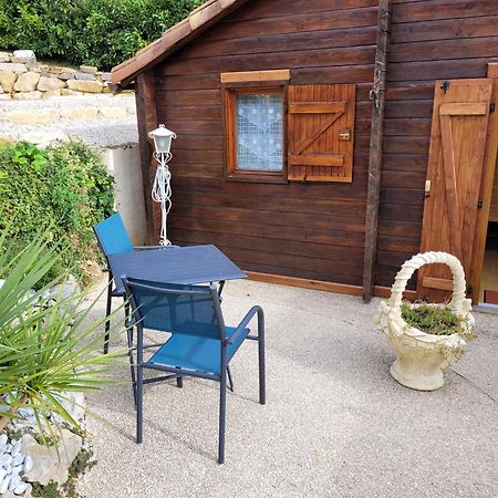 Au Petit Chalet Gigouzac 외부 사진