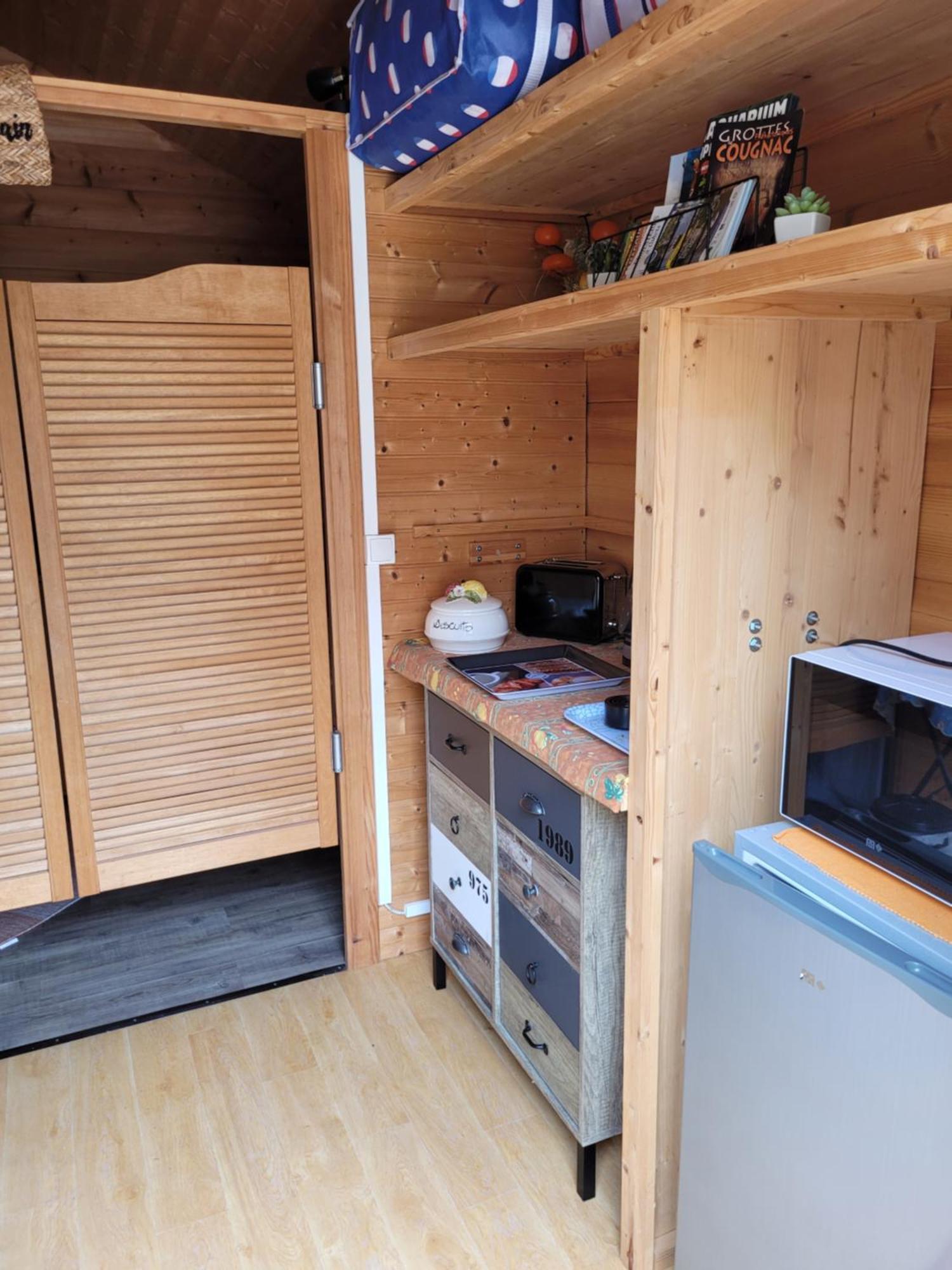 Au Petit Chalet Gigouzac 외부 사진
